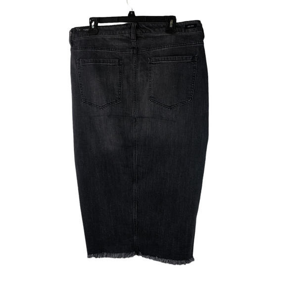 NWT Liverpool High Rise Denim Skirt W/ Slit Frayed Hem 29" Black Midi Size 14 - Picture 3 of 7
